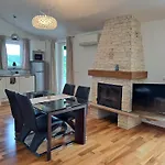 Sotlar With Pool Apartment *